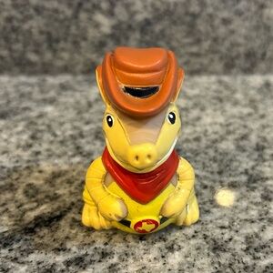 Texas Roadhouse Andy Armadillo Mascot PVC Figure Cowboy Hat Bandana Mascot 0924